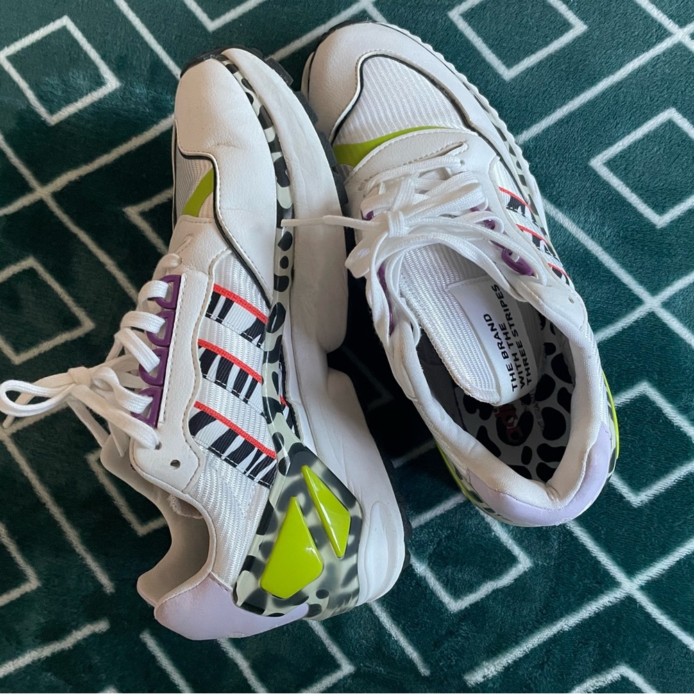 Adidas women’s sneakers cheetah/zebra size 8.5